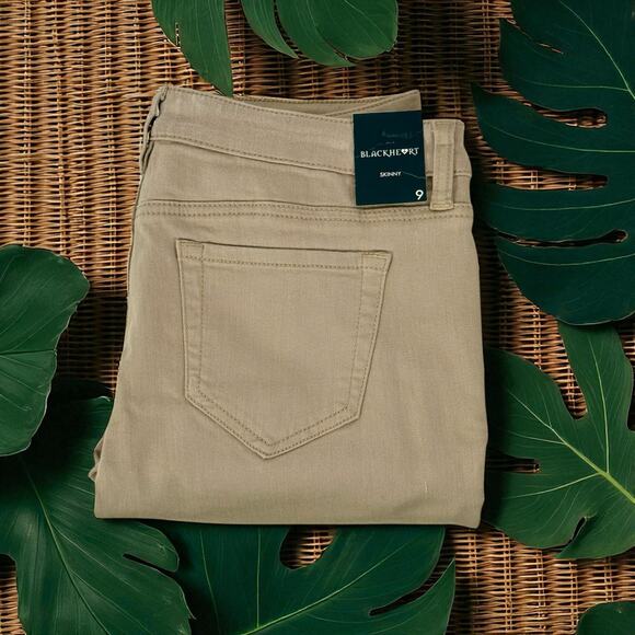 Blackheart Hot Topic NWT Women's Junior 9 Khaki Colored Skinny Jeans Stretch - Picture 1 of 11